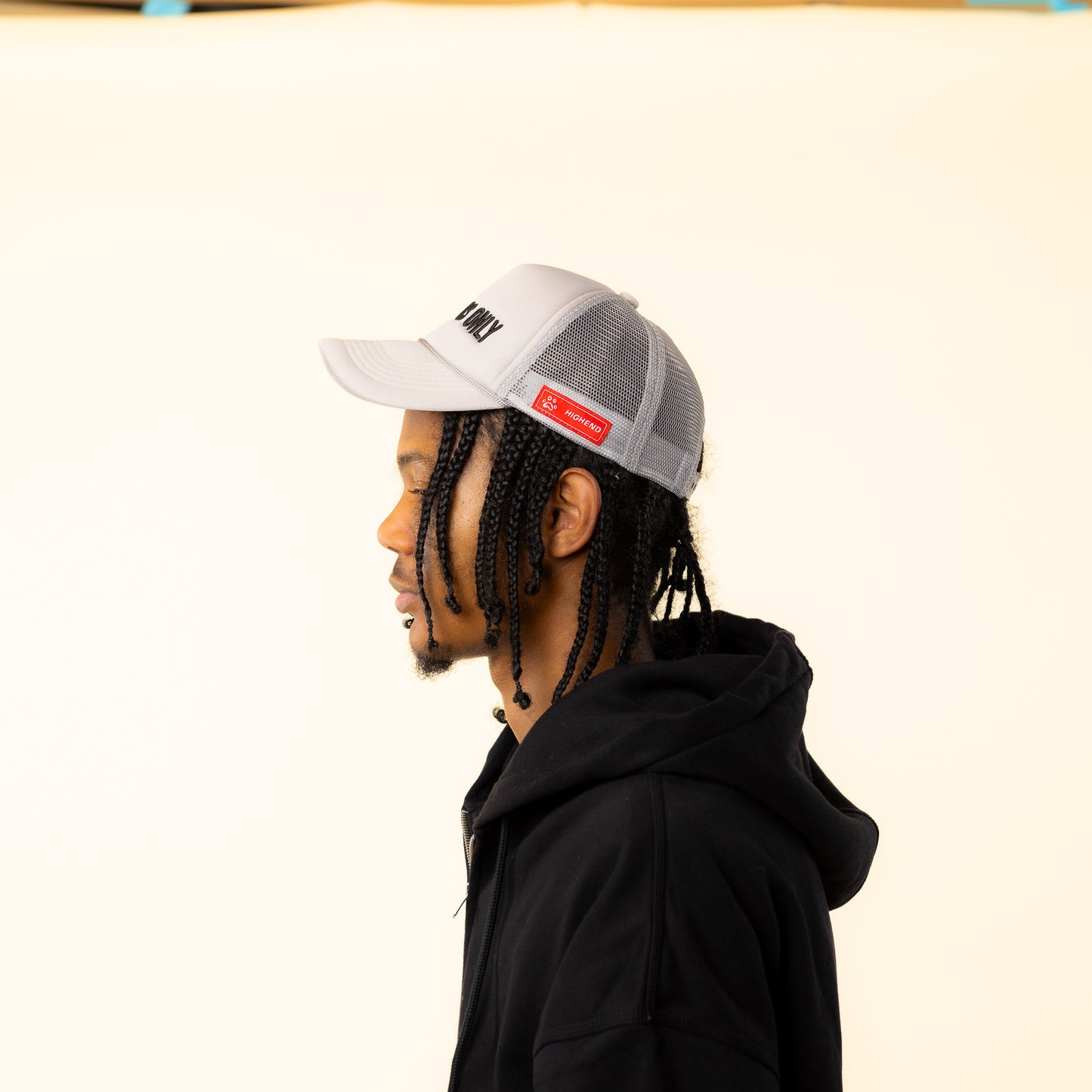 MEMBERS ONLY Gray/Black